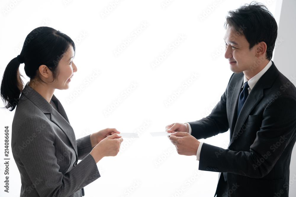 名刺交換, 名刺, ビジネス, 仕事, あいさつ, 男, 女, 名刺交換, 名刺, ビジネス, 仕事, あいさつ, 男, 女,