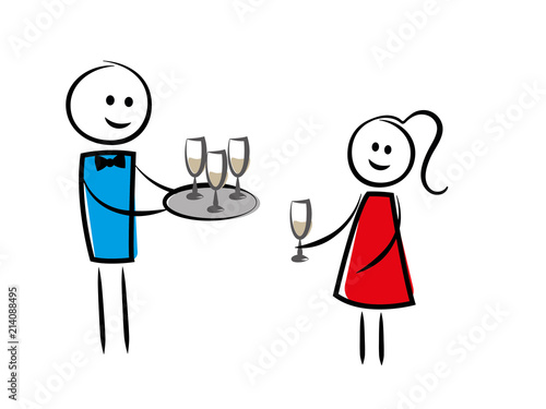 Kellner serviert einer Frau Sekt