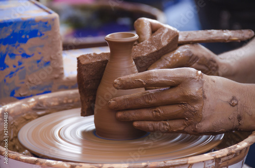 Pot making pottery