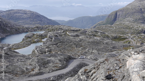 Gletscherregion Folgefonna über dem Hardanger Fjord, Norwegen