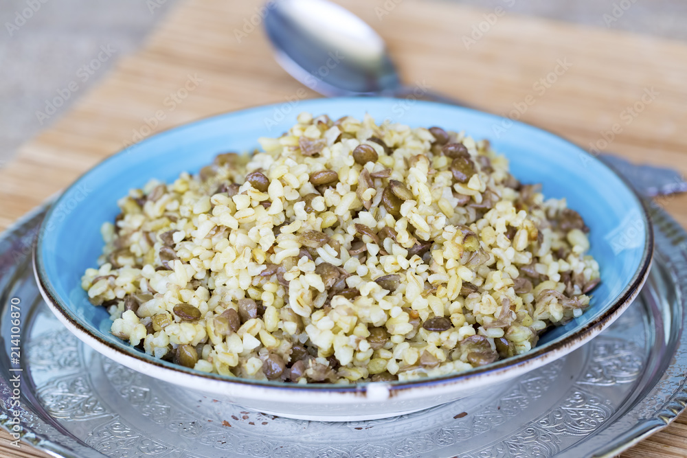 Turkish foods; green lentil with bulgur food pilav (yesil mercimekli bulgur pilavi) Turkish foods; green lentil with bulgur food pilav (yesil mercimekli bulgur pilavi)