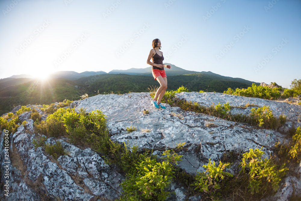Naklejka premium running in the mountains