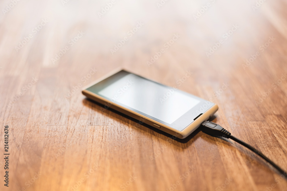 smart phone charging smart phone charging