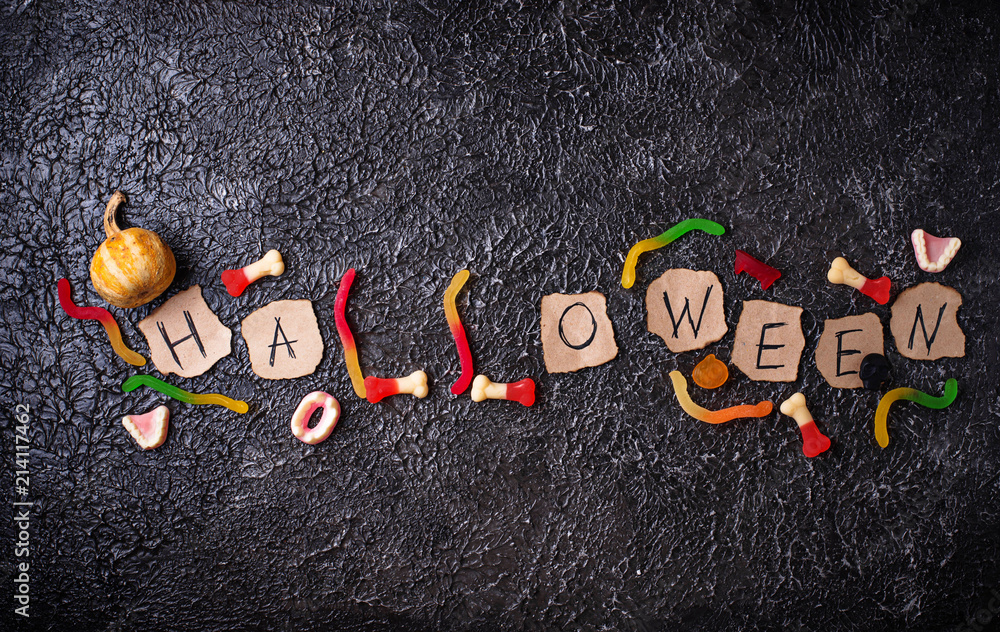 Fototapeta Kreatywne tło Halloween z smakołykami