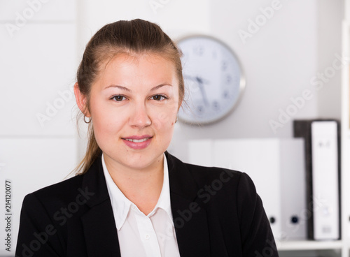 Portrait of employee which is working