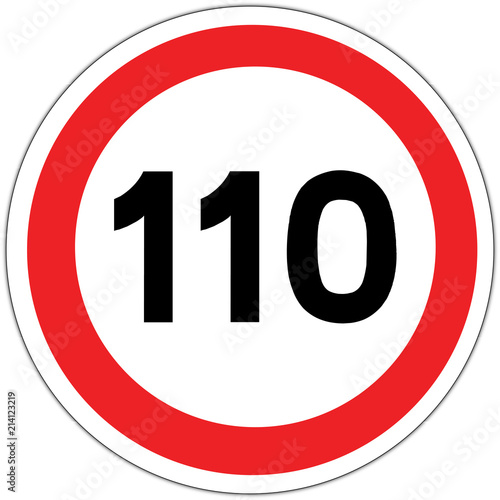 Panneau routier en France : limite de vitesse à 110 km/h  (cente dix kilomètres par heure)