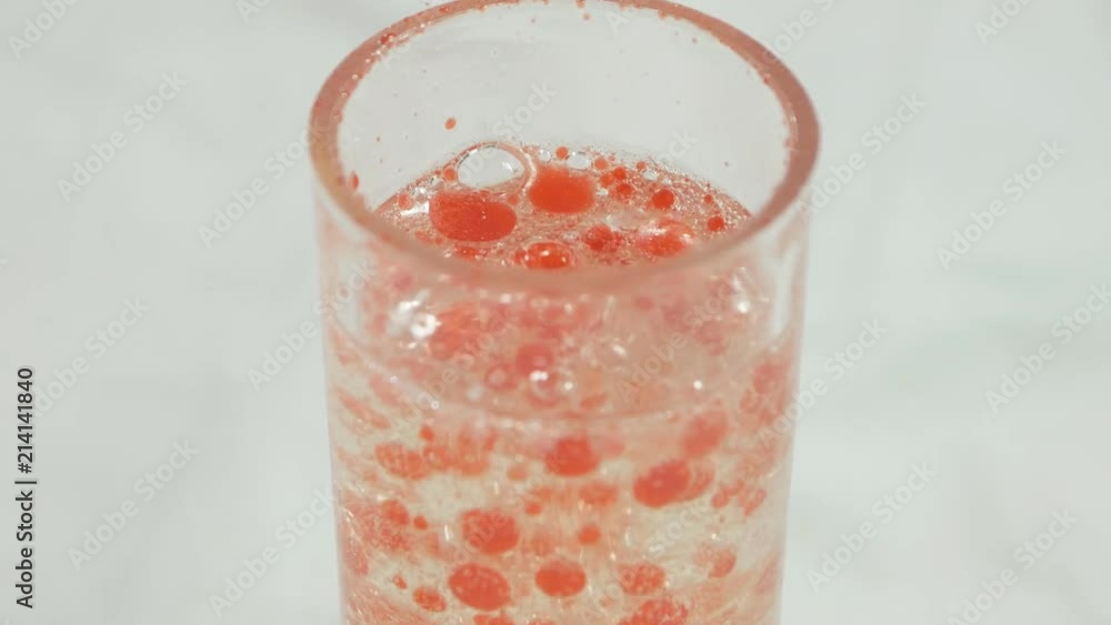 chemical reaction with red vials in vitro. chemical reaction with red vials in vitro.