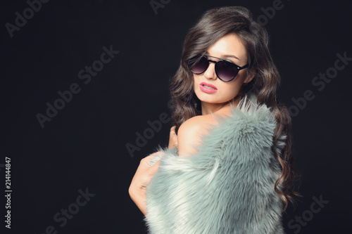 Beautiful stylish woman wit...