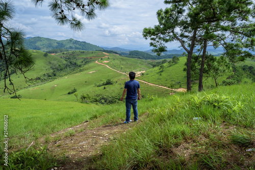 Green hill plateau in Xiengkhouange Province, Laos © souayang