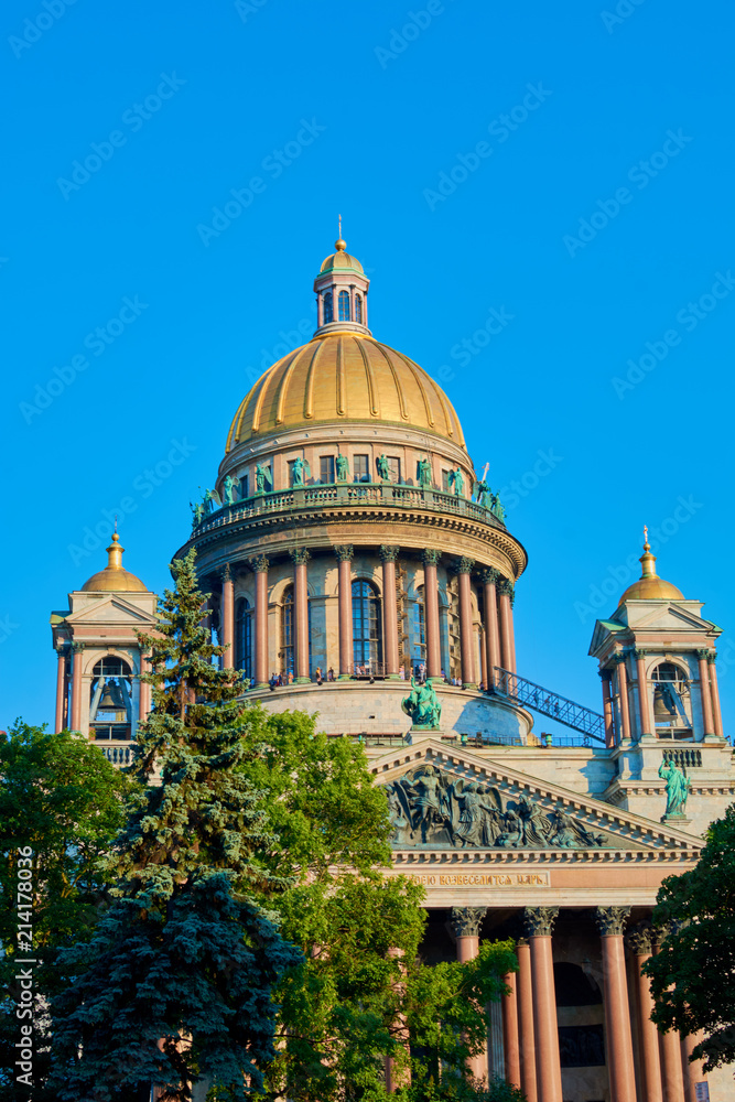 St. Isaac's Cathedral St. Isaac's Cathedral