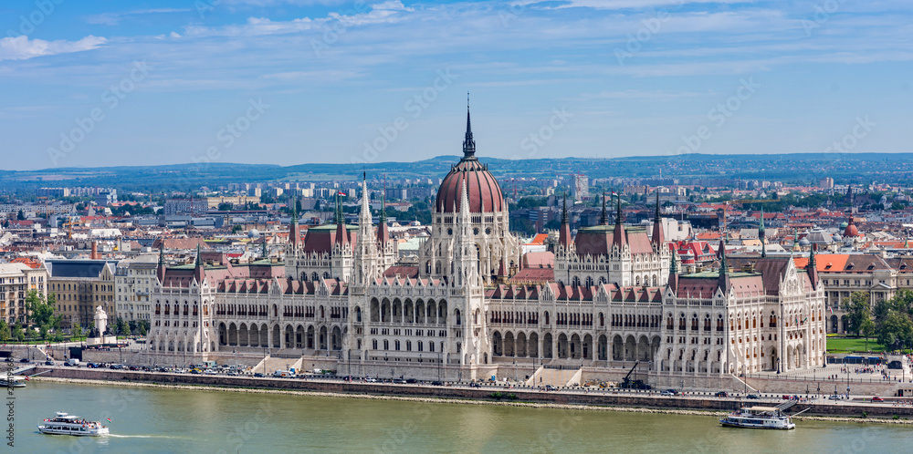 Fototapeta premium Budapest – Parlamentsgebäude