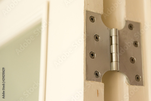 Butterfly Hinge