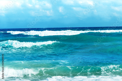 Waves on the tropical sea