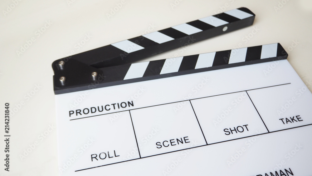 Obraz premium Clapper board or movie slate use in video production or movie and cinema industry. It's white color on white background.