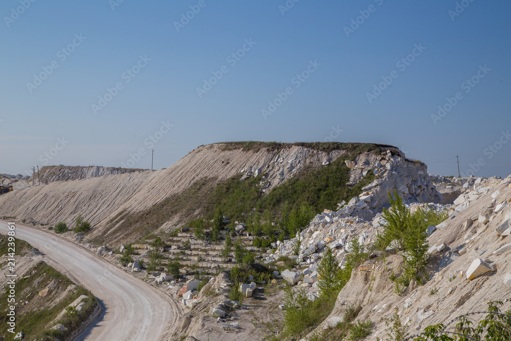 Marble limestone ore white quarry open pit mining technology