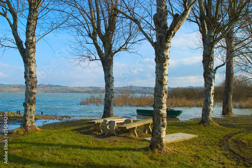lago di chiusi riserva naturale lipu avifauna svernante siena toscana