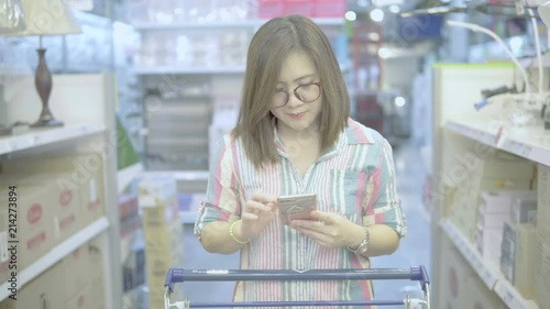 Women are shopping in the mall.