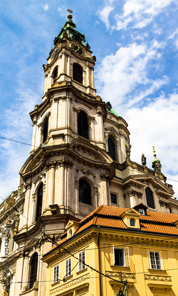 Obraz premium Cityscape view on the lesser town with saint Nicholas church in Prague city