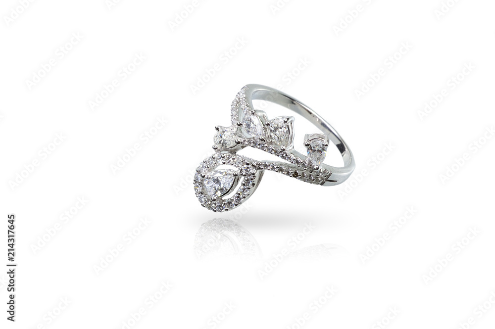 Luxuary wedding ring on white background Luxuary wedding ring on white background