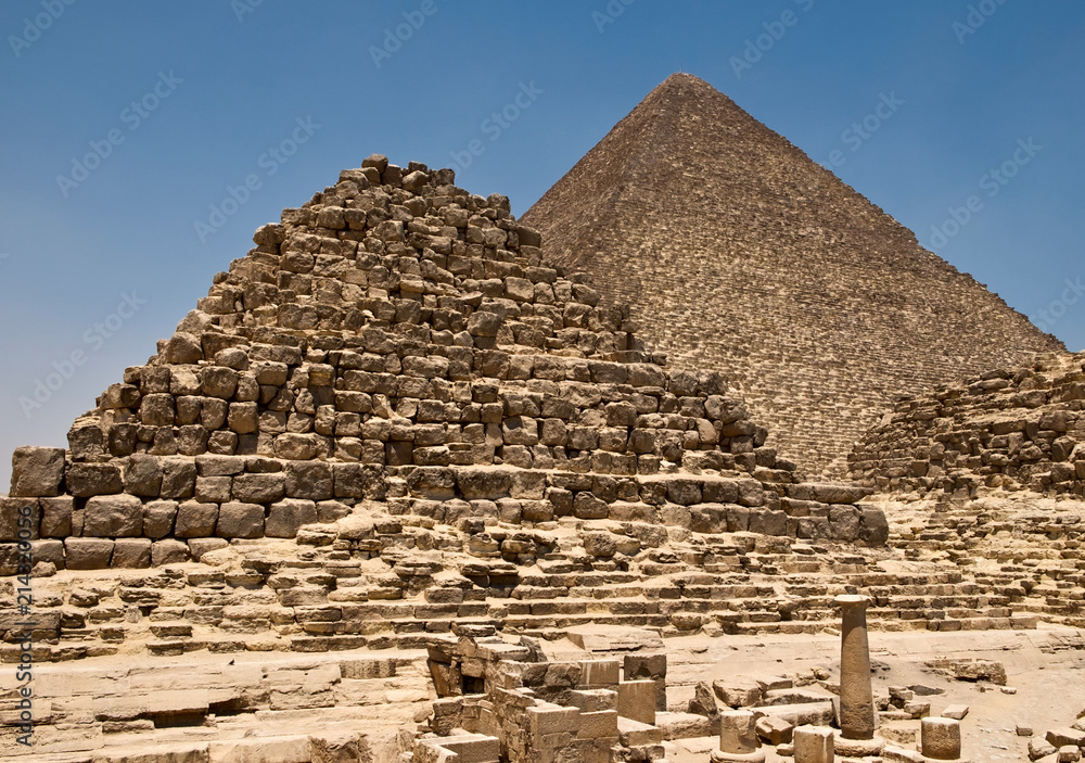 Pyramid of Cheops and eastern pyramids Pyramid of Cheops and eastern pyramids