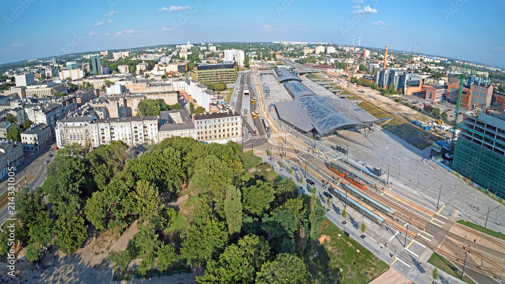 Fototapeta premium Łódź, Polska- widok na Dworzec Łódź Fabryczna