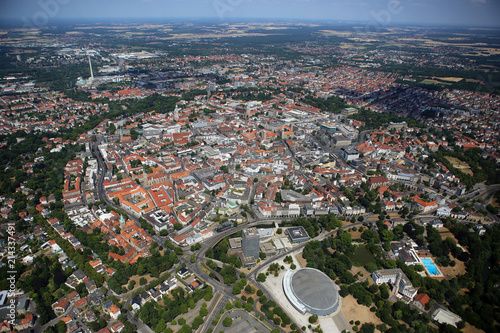 Canvastavla Luftaufnahme Stadt Braunschweig / Aerial view of Brunswick (Germany)
