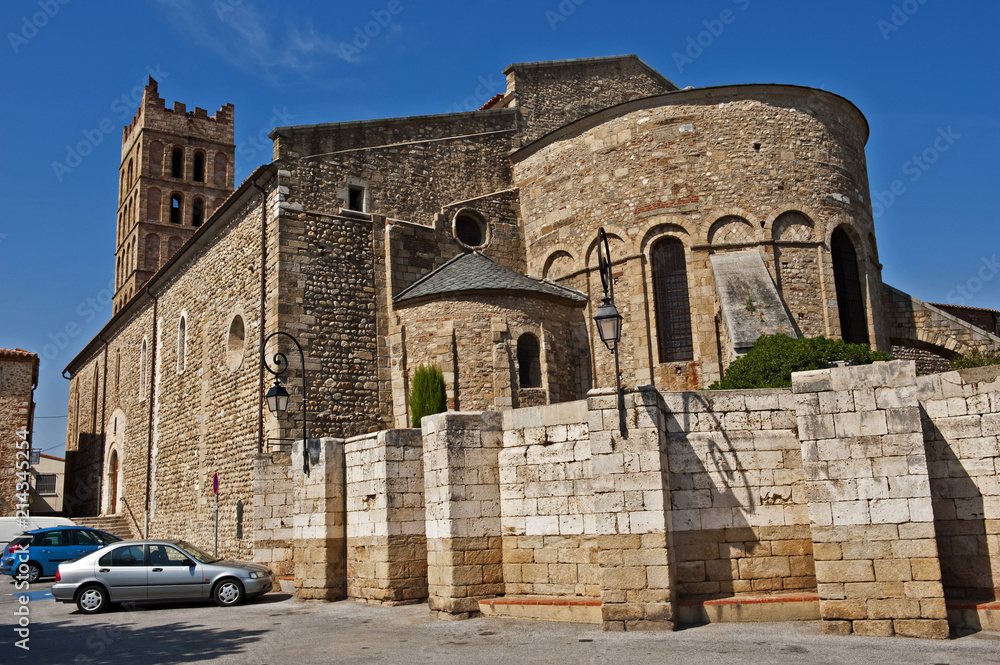 Ehemalige Kathedrale, heute Pfarrkirche Ste-Eulalie-et-Ste-Julie d’Elne, Elne, Languedoc-Roussillon, Südfrankreich, Frankreich, Europa