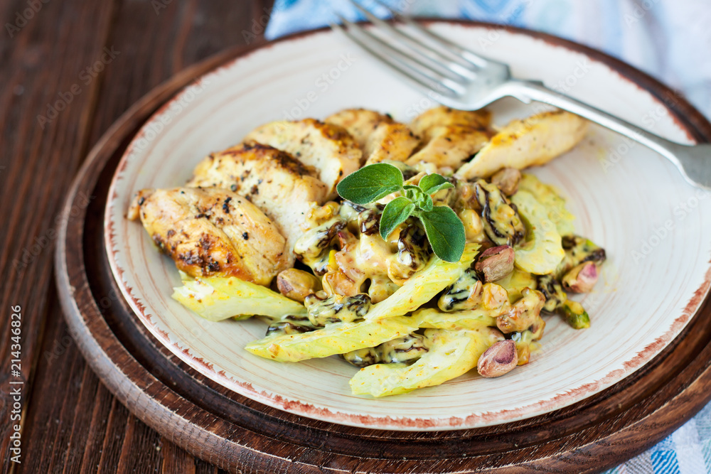 Curried chicken salad with celery Curried chicken salad with celery