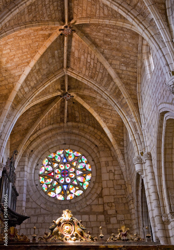 Stiftskirche Colegiata im mittelalterlichen Fachwerkort Covarrubias  Provinz Burgos  Kastilien  Spanien