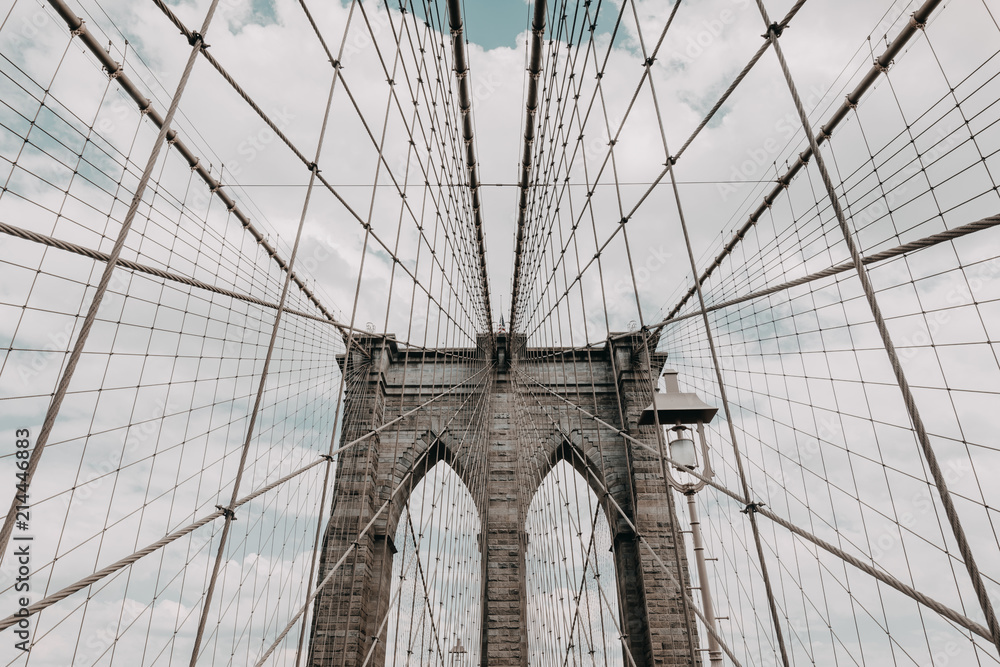 Fototapeta premium Brooklyn Bridge - New York City