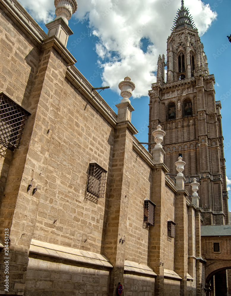 Catedral de Toledo y campanario
