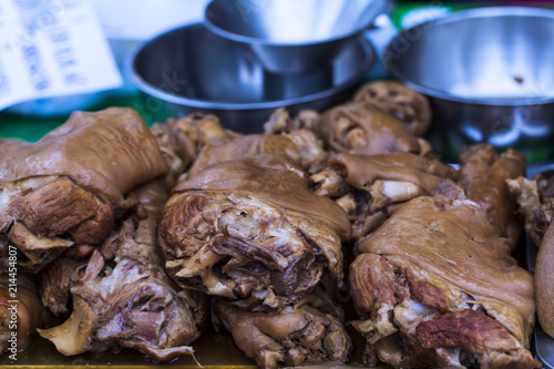 Pork leg is a Thai food brought by Chinese people who are delicious and healthy.