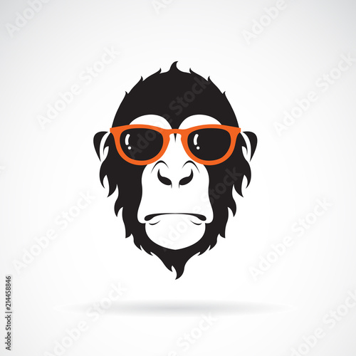 Vector of monkey head wearing glasses on white background. Wild Animals. Fashion. Easy editable layered vector illustration.