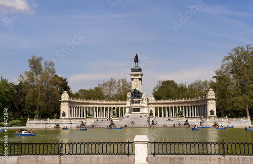 Madrid, Parque del Retiro, Estanque, Denkmal für König Alfons XII.