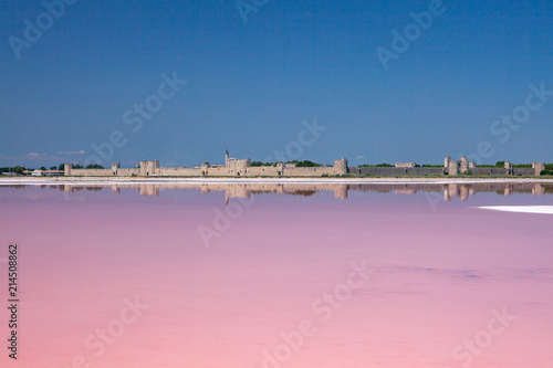 Saline di Aigues Mortes, Francia photo