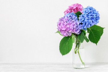 Leinwandbilder Hortensie Hortensienstrauß in Rosa und Blau  © samael334