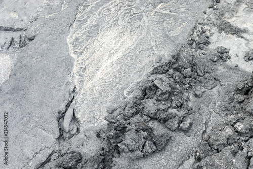 fly ash pattern during the raining and water flow