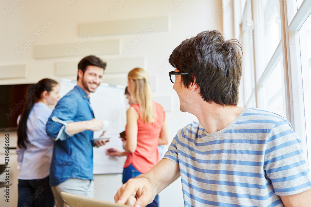 Obraz premium Students in a meeting