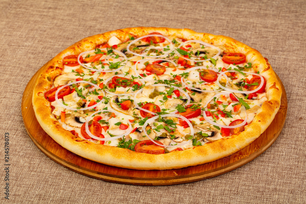 Pizza with mushroom and chicken