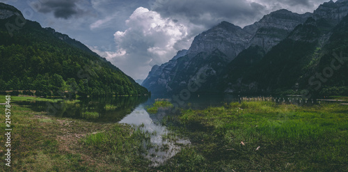 Fototapeta Naklejka Na Ścianę i Meble -  panorama of beautiful mountain lake in the swiss alps, klontalersee switzerland