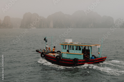 Halong Bay - Holidays Urlaub in Vietnam