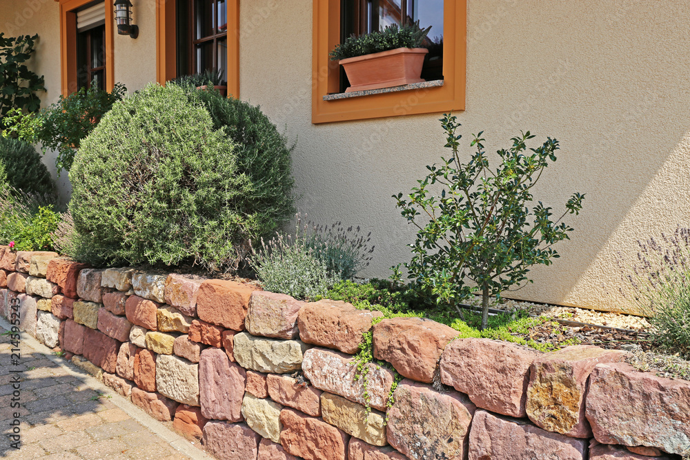 mit Trockenmauer, Natursteinmauer Stock Photo Adobe Stock