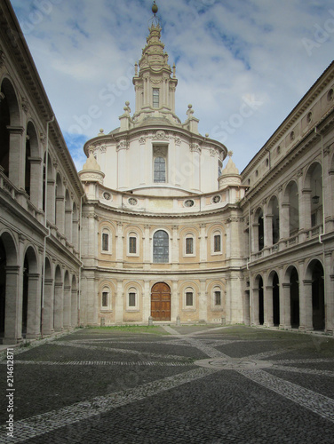 Vatican, Court Yard