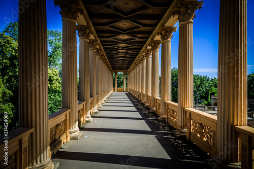 Belvedere mit Säulengang