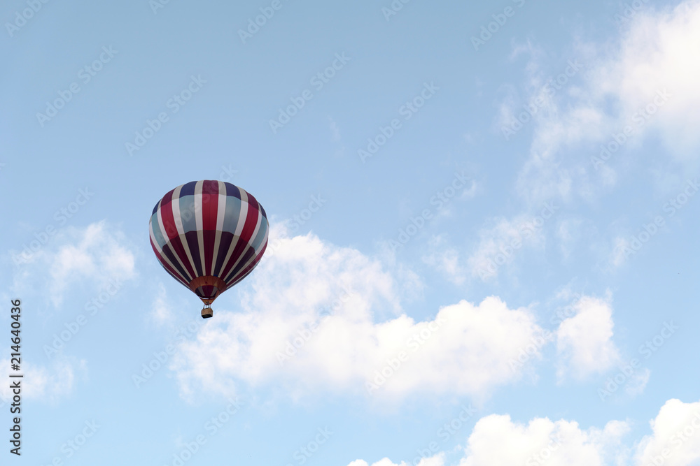 Fototapeta premium Hot air balloon