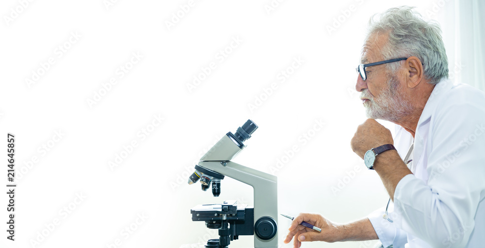 Education science background, doctor is sampling a chemical extract from organic natural, research and develop background, Scientific concept is sample project about medicine health & beauty concept. Education science background, doctor is sampling a chemical extract from organic natural, research and develop background, Scientific concept is sample project about medicine health & beauty concept.