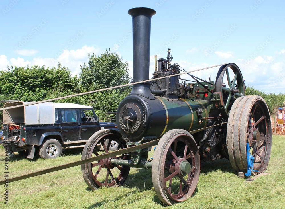 Steam traction engine with belt drive
