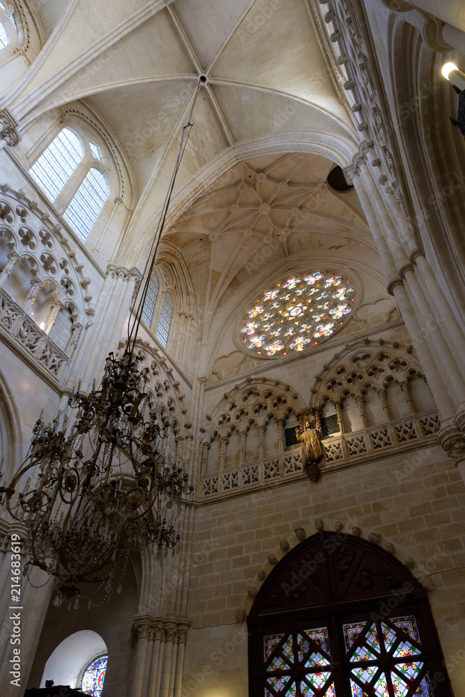 Fenster in der Kathedrale,  Burgos, Castilla y León, Spanien