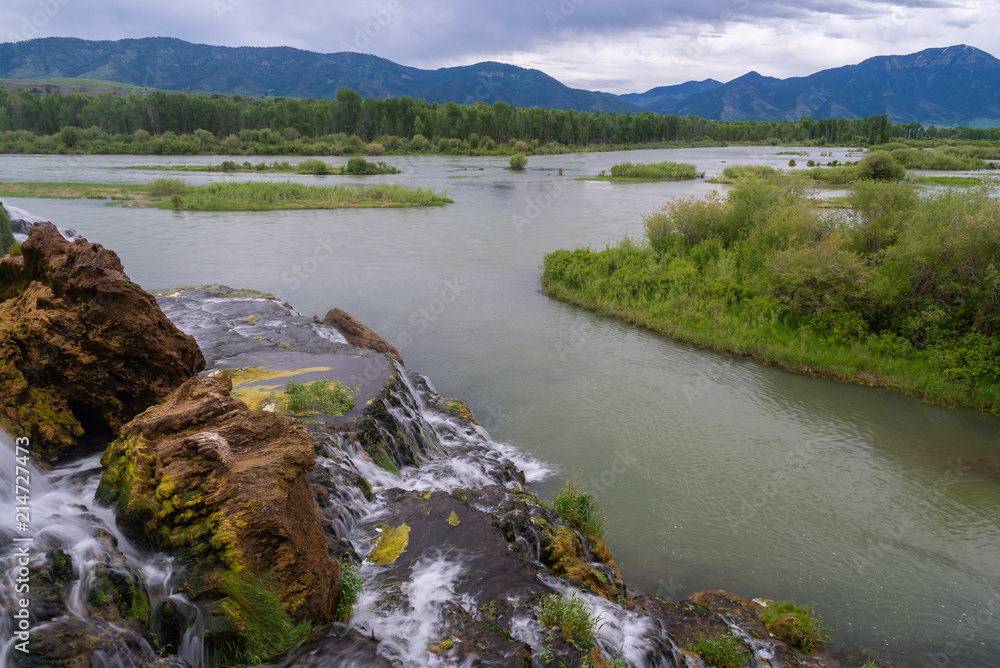 Fototapeta premium Fall Creek Falls on Snake River, Idaho, USA