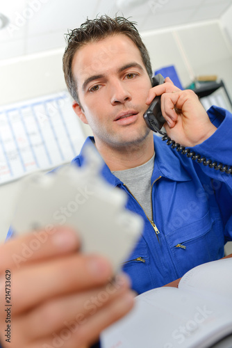 worker on telephone photo